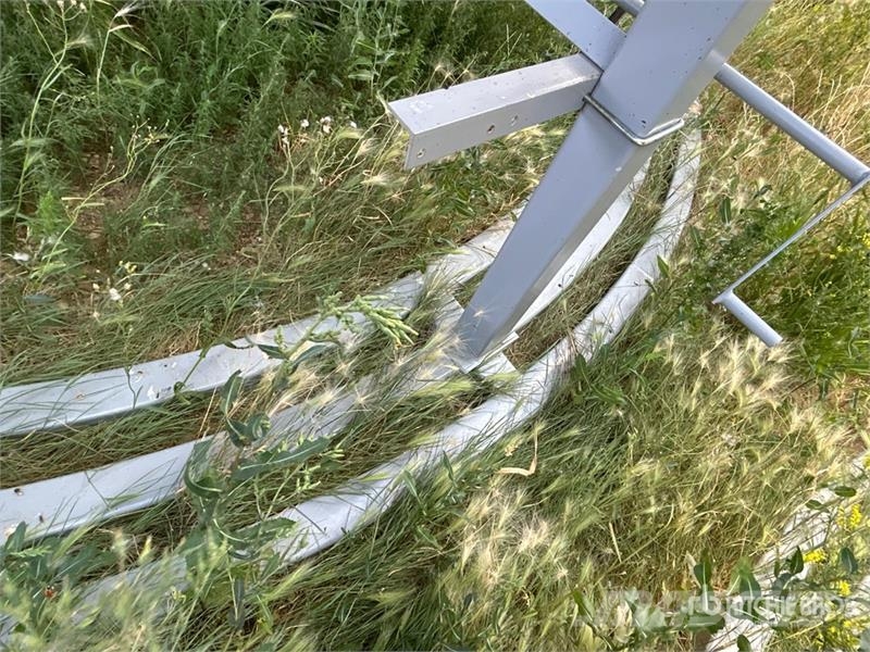 Goebel 8RP18-37-24 +/- 4900 bu 5 Ring Hopper Grain Bin Sonstige Ernte Verarbeitung und -lagerung