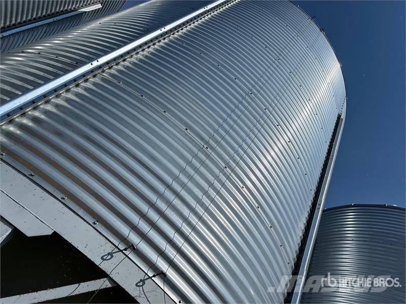 Goebel 8RP18-37-24 +/- 4900 bu 5 Ring Hopper Grain Bin Sonstige Ernte Verarbeitung und -lagerung