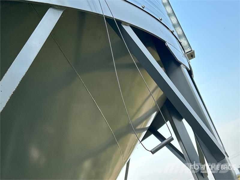 Goebel 8RP18-37-24 +/- 4900 bu 5 Ring Hopper Grain Bin Sonstige Ernte Verarbeitung und -lagerung