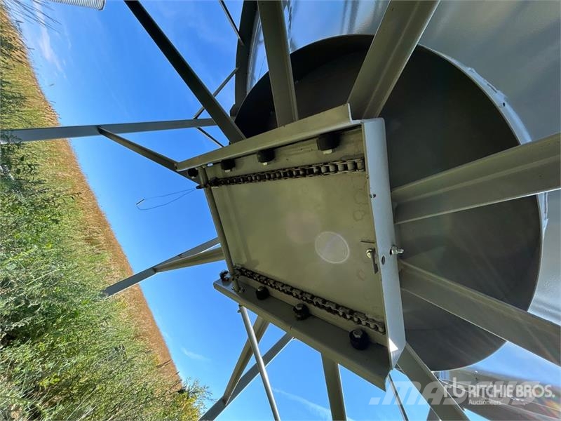 Goebel 8RP18-37-24 +/- 4900 bu 5 Ring Hopper Grain Bin Sonstige Ernte Verarbeitung und -lagerung