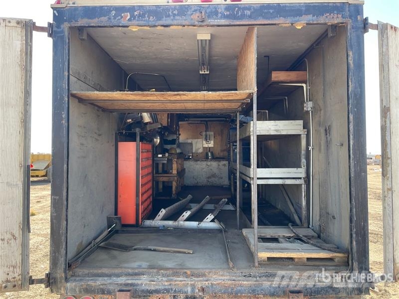 Goertzen 20 ft T/A Fifth-Wheel Mobile Workshop Інші причепи