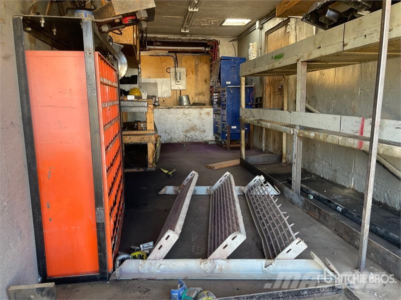 Goertzen 20 ft T/A Fifth-Wheel Mobile Workshop Інші причепи