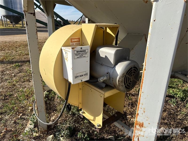 Gold'n Air C15-5-1-Y 5.5 hp Aeration Fan Зърносушилни