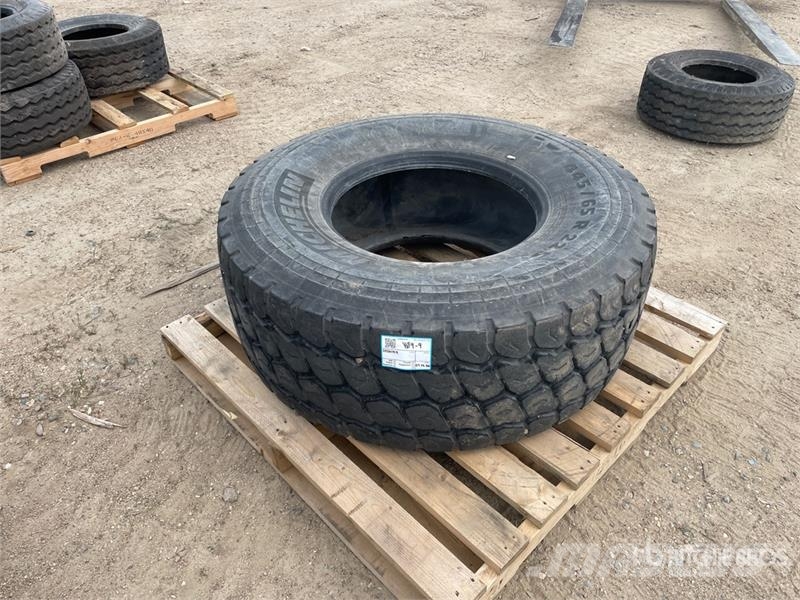 Goodyear 445/65R22.5 Tires Ελαστικά και ζάντες