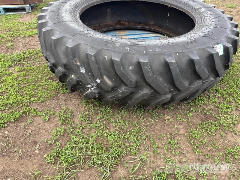 Goodyear Dyna Torque 480/80R42 Tires Pneus, roues et jantes