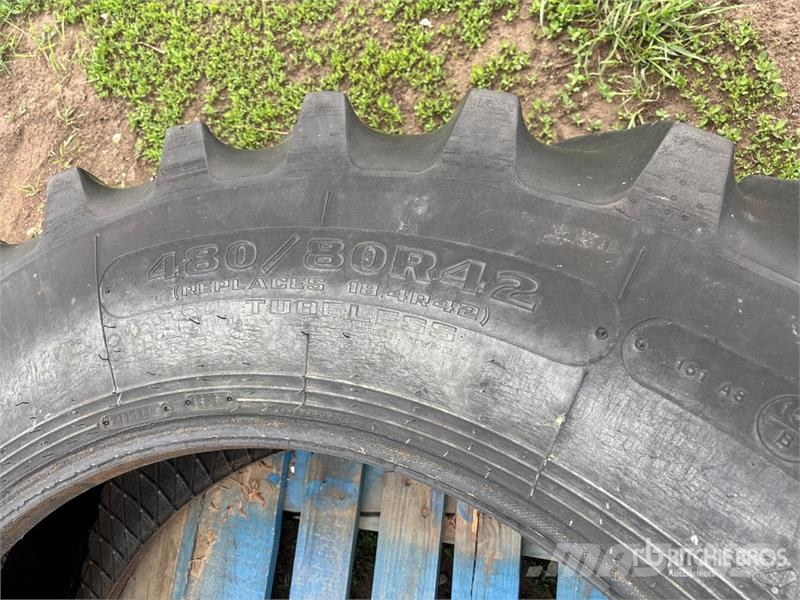 Goodyear Dyna Torque 480/80R42 Tires Pneus, roues et jantes