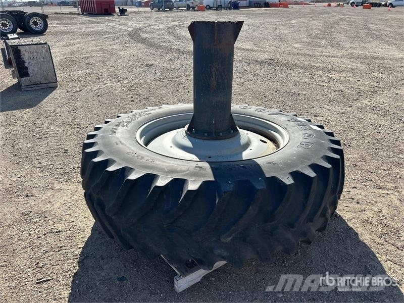Goodyear Dyna Torque Radial 20.8R42 Tires 輪胎、車輪和輪圈