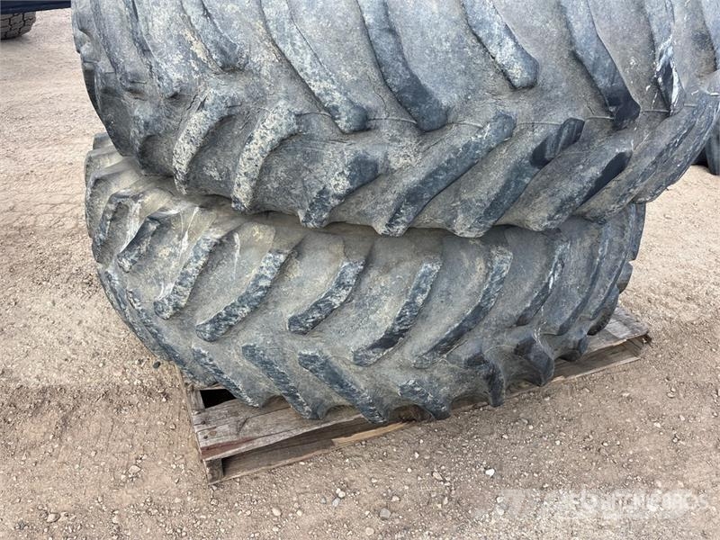 Goodyear of (2) Goodyear Dyna Torque 20.8R42 Radial Tires 輪胎、車輪和輪圈