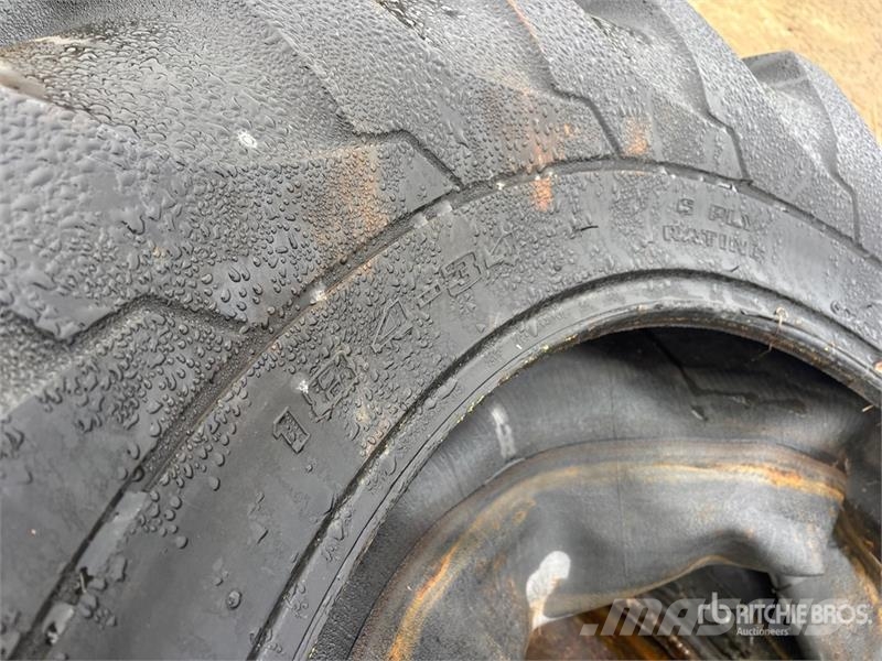 Goodyear of (2) Goodyear Traction Torque 18.4-34 Tires Däck, hjul och fälgar