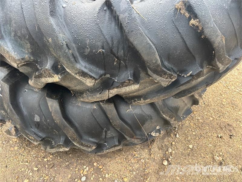 Goodyear of (2) Goodyear Traction Torque 18.4-34 Tires Däck, hjul och fälgar