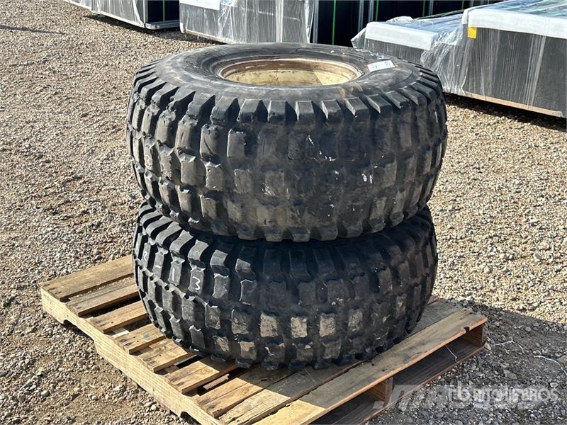 Goodyear of (2) Goodyear Softrac II  16.5L-16.1SL Tires Tekerlekler