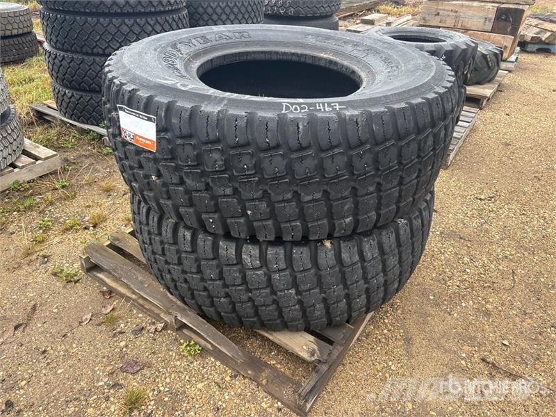 Goodyear of (2) Goodyear Unisteel 17.5R25 Tires (Unused) Däck, hjul och fälgar