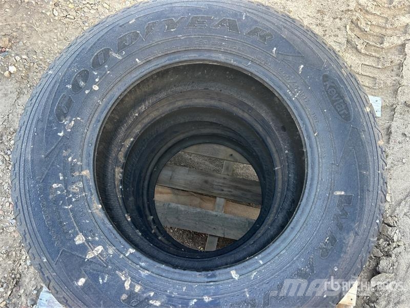 Goodyear of (3) Goodyear 255/65R17 Tires Шины и колёса