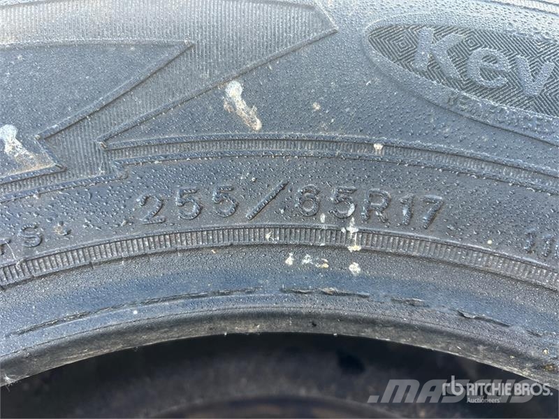 Goodyear of (3) Goodyear 255/65R17 Tires Шины и колёса