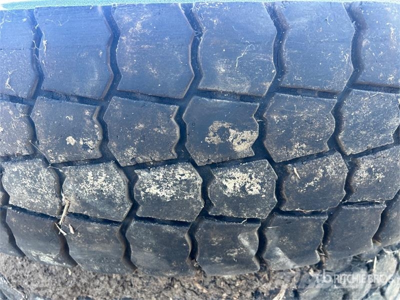 Goodyear of (3) Goodyear 11R24.5 Tires Шины и колёса