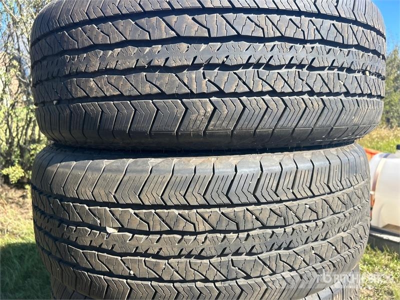 Goodyear of (4) Goodyear 275/60R20 Tires Tyres, wheels and rims