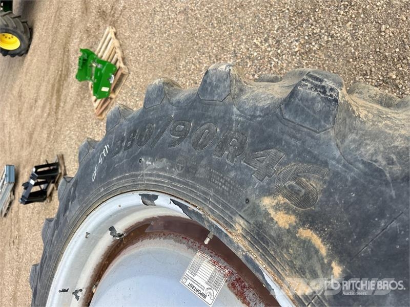 Goodyear of (4) Goodyear Ultra Sprayer 380/90R46 Tires - Fi Banden, wielen en velgen