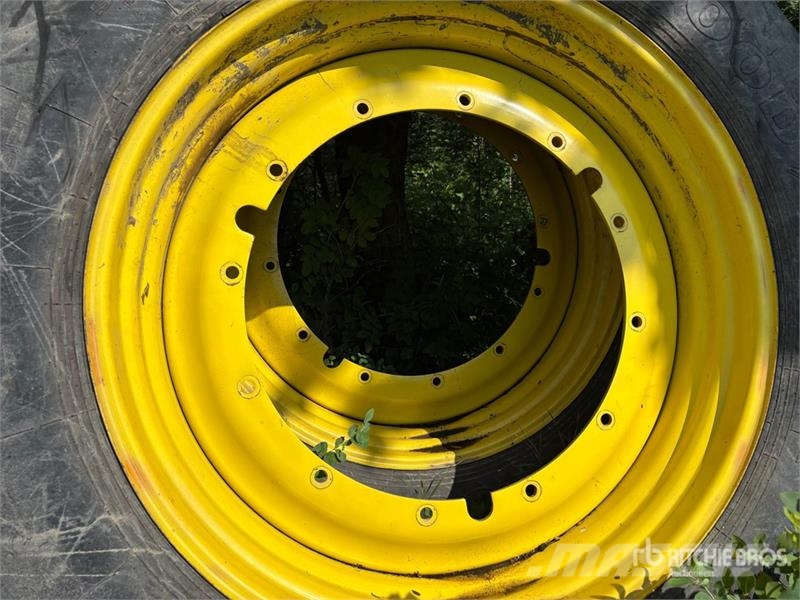 Goodyear of (4) Goodyear 520/85R46 Tires - Fits John Deere  Däck, hjul och fälgar