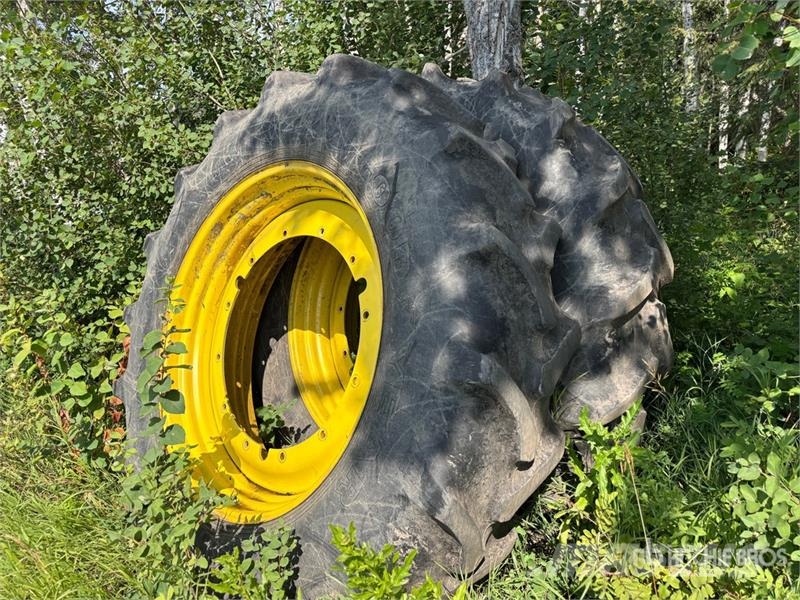 Goodyear of (4) Goodyear 520/85R46 Tires - Fits John Deere  Däck, hjul och fälgar