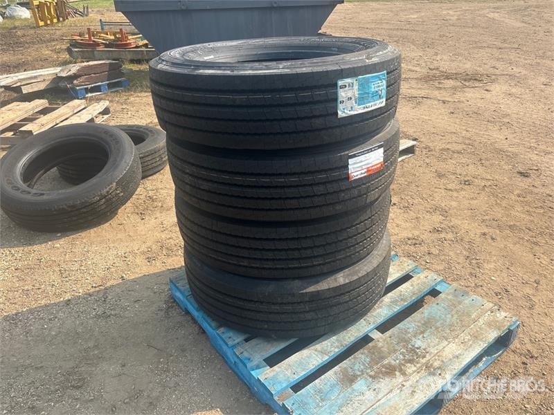 Goodyear of (4) Goodyear 275/70R22.5 Tires (Unused) Llantas