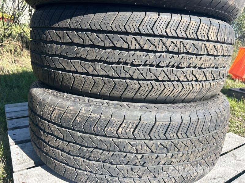 Goodyear of (4) Goodyear 275/60R20 Tires Tyres, wheels and rims