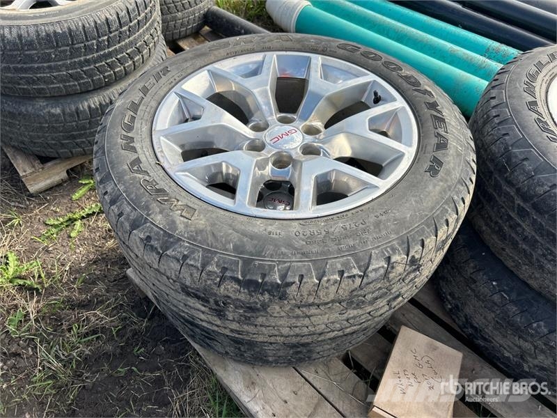 Goodyear of (4) Goodyear Wrangler 275/55R20 Tires 輪胎、車輪和輪圈
