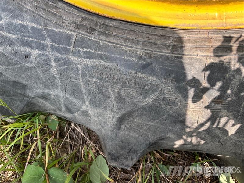 Goodyear of (4) Goodyear 520/85R46 Tires - Fits John Deere  Däck, hjul och fälgar