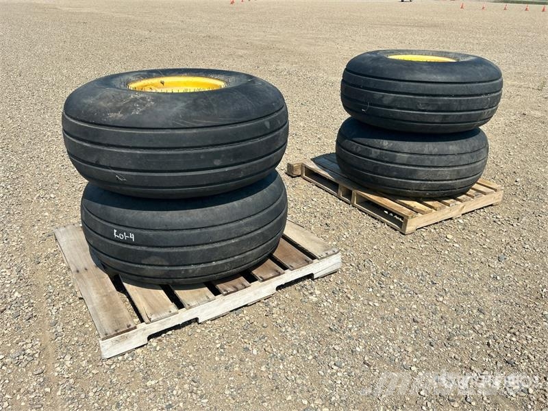 Goodyear of (4) Goodyear 16.5L-16.1FL Tires - Fits Bourgaul Däck, hjul och fälgar
