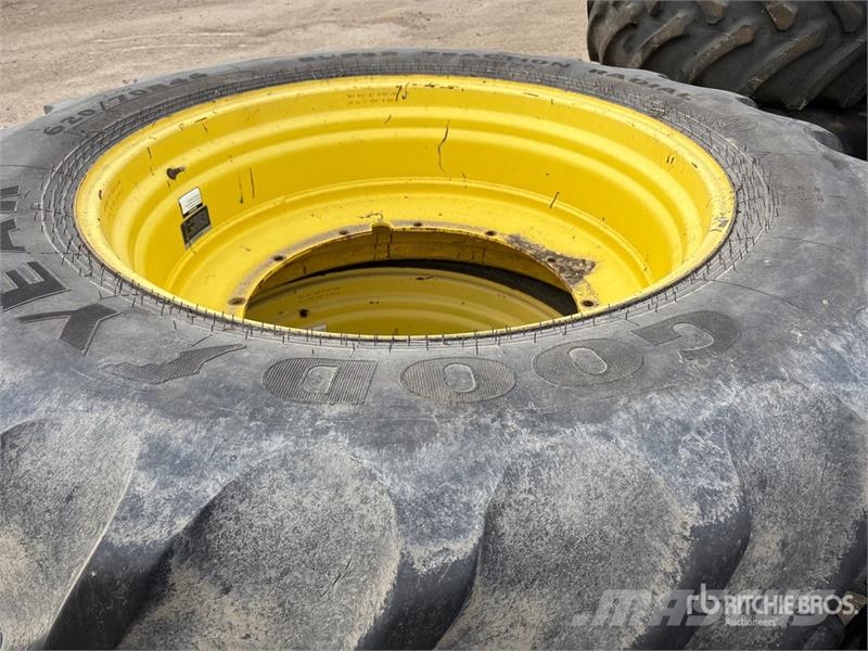 Goodyear of (4) Goodyear 620/70R46 Tires Tyres, wheels and rims
