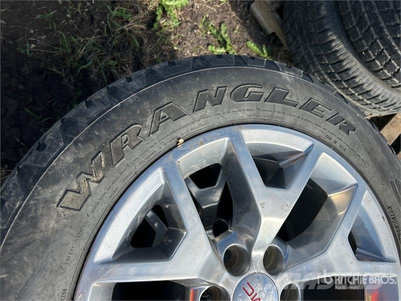 Goodyear of (4) Goodyear Wrangler 275/55R20 Tires 輪胎、車輪和輪圈