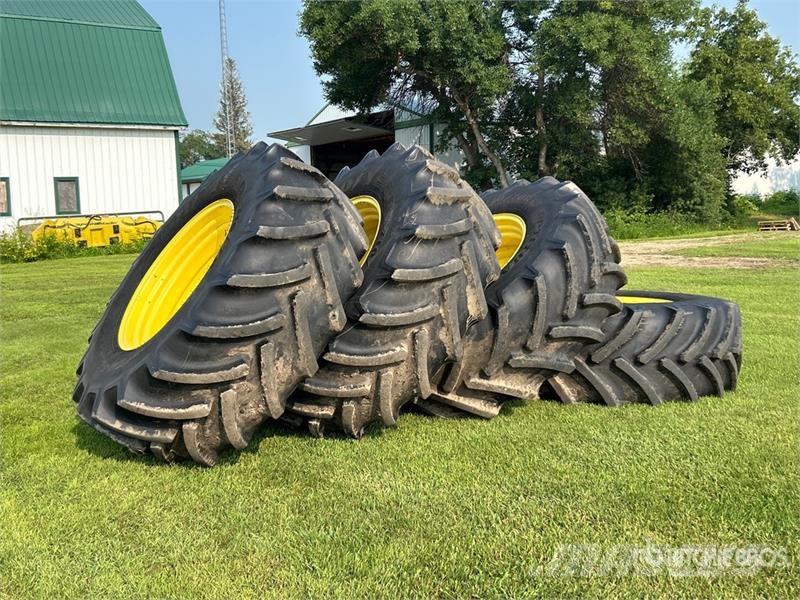Goodyear of (4) Goodyear 710/70R38 Tires - Fits John Deere Шины и колёса