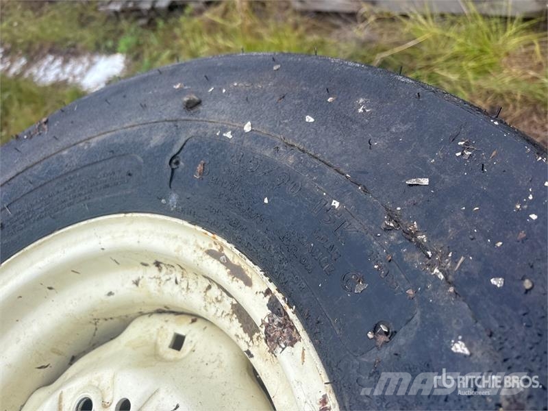Goodyear of (4) Goodyear Compactor 8.5/90-15K Tires (Unused Däck, hjul och fälgar