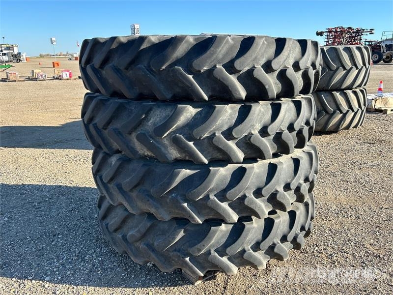 Goodyear of (4) Goodyear Ultra Sprayer 380/90R46 Tires - Fi 輪胎、車輪和輪圈