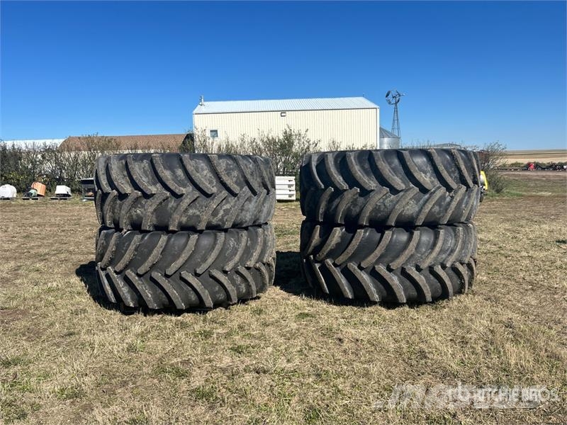 Goodyear of (4) Goodyear 800/55RR46 Tires Gume, točkovi i felne