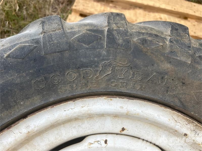 Goodyear of (4) Goodyear 7.50-16 Tires 타이어, 휠 및 림