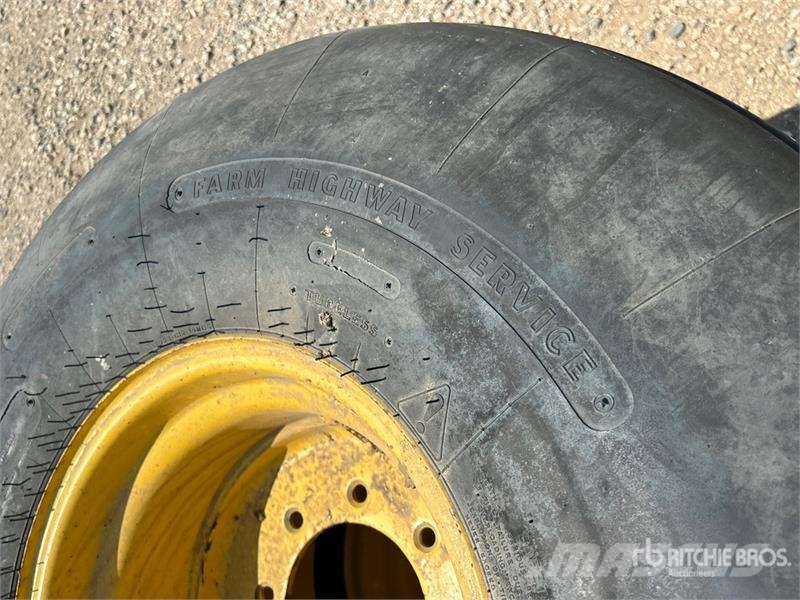 Goodyear of (4) Goodyear 16.5L-16.1FL Tires - Fits Bourgaul Däck, hjul och fälgar