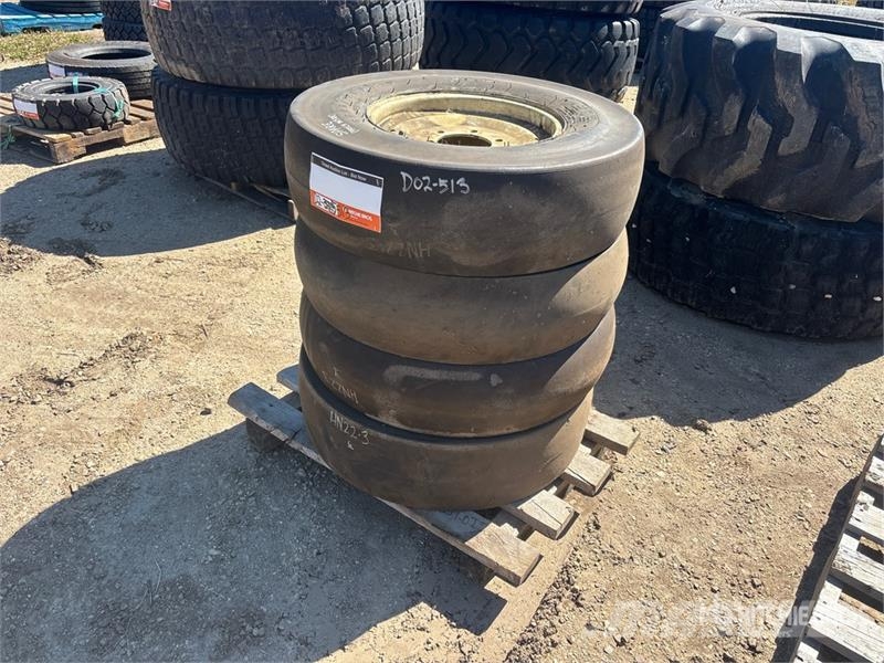 Goodyear of (4) Goodyear 8.5/90-15K Tires (Unused) Däck, hjul och fälgar