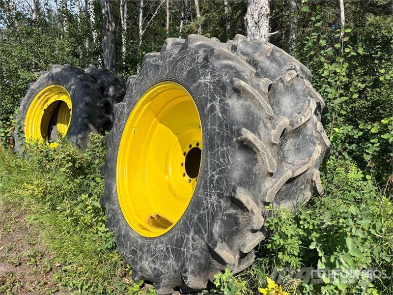 Goodyear of (4) Goodyear 520/85R46 Tires - Fits John Deere  Däck, hjul och fälgar