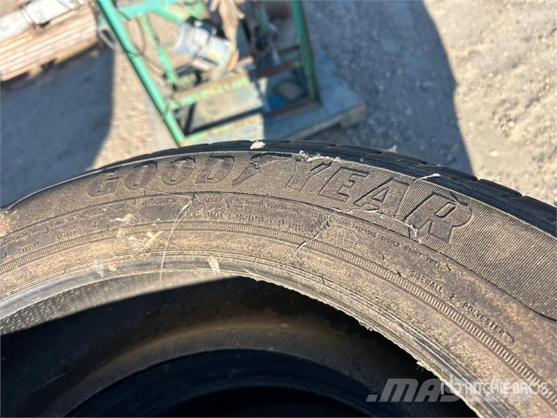 Goodyear of (6) Goodyear 235/55R20 Tires Шины и колёса