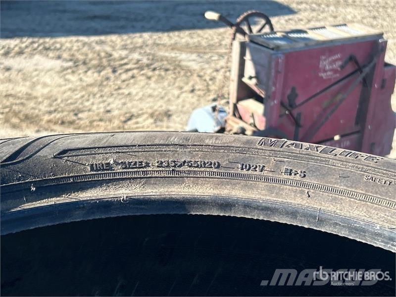 Goodyear of (6) Goodyear 235/55R20 Tires Шины и колёса