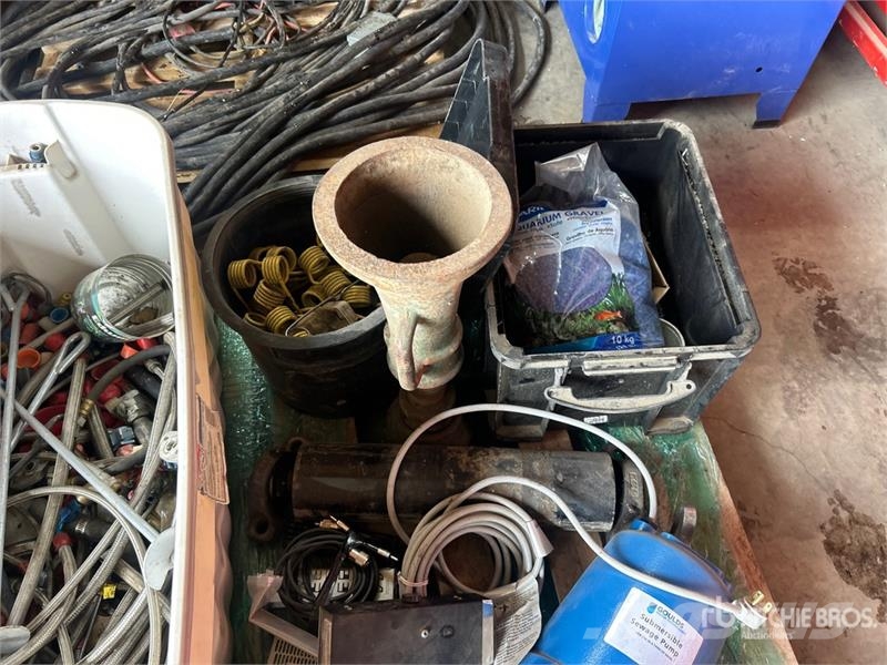 Goulds Submersible Sewage Pump, Hoses, Fittings & Ďalšie komponenty