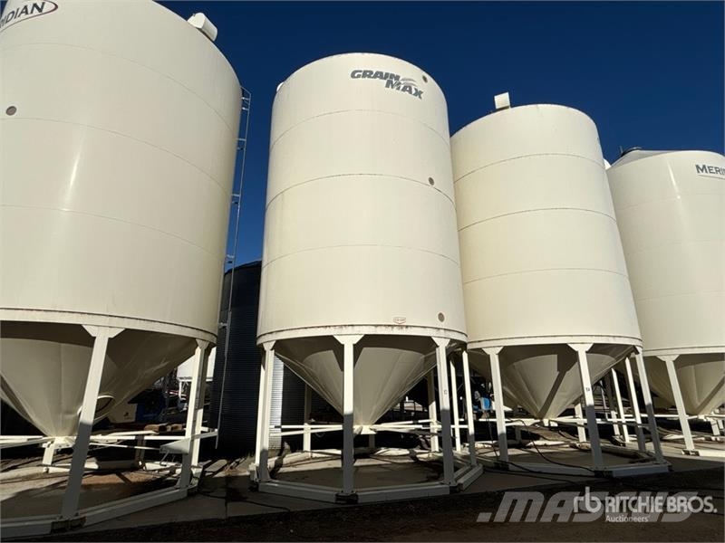  Grain Max +/- 4000 bu 4 Ring Smooth Wall Hopper  B وحدات / آلات معالجة المحاصيل وتخزينها - أخرى