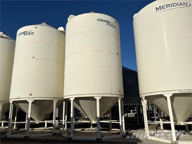 Grain Max +/- 4000 bu 4 Ring Smooth Wall Hopper B Sonstige Ernte Verarbeitung und -lagerung