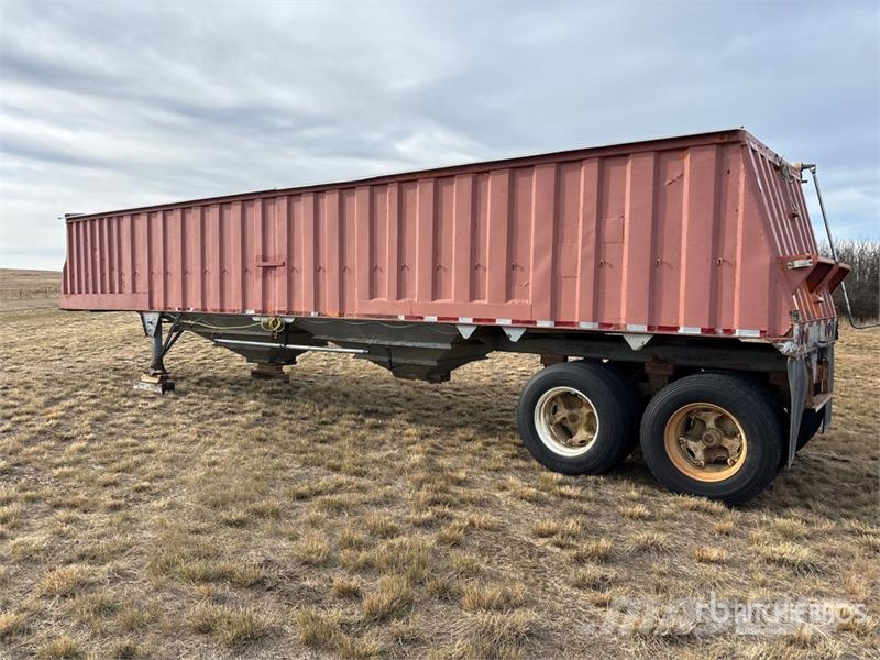 Grain Trailer Getreideanhänger