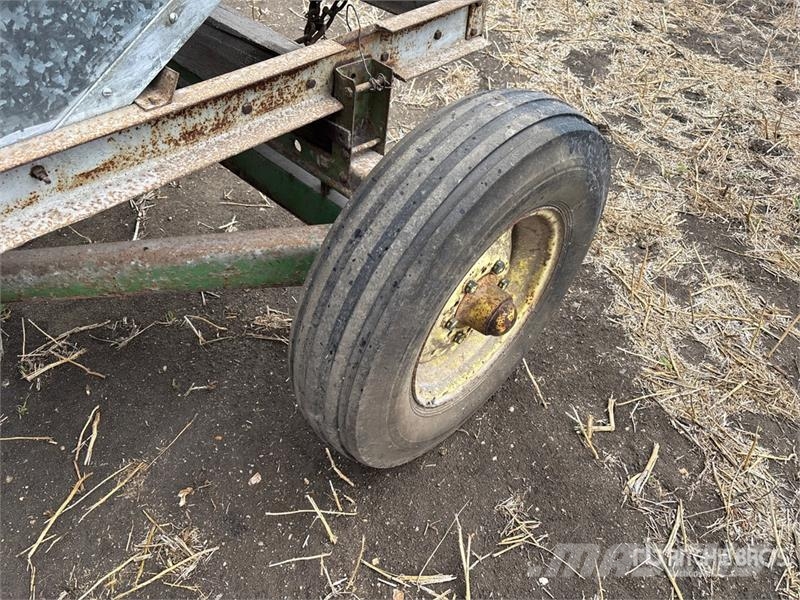 Grain Wagon Getreideanhänger