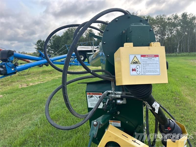 GrainMaxx 4371 13 in x 71 ft Swing Grain Auger 운반 장비