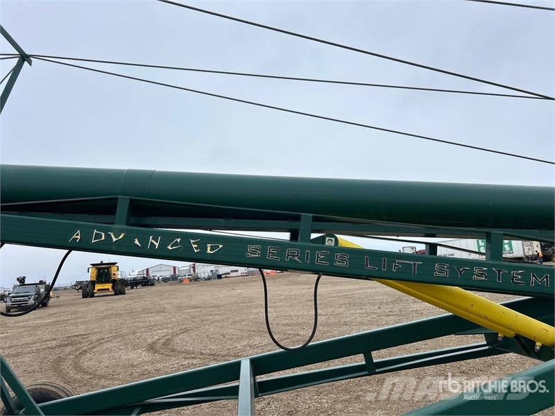 GrainMaxx 5385 13 in x 85 ft Swing Grain Conveyor Transportbånd