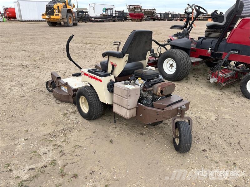 Grasshopper 612 Zero-Turn Lawn Mower ركوب الحشائش