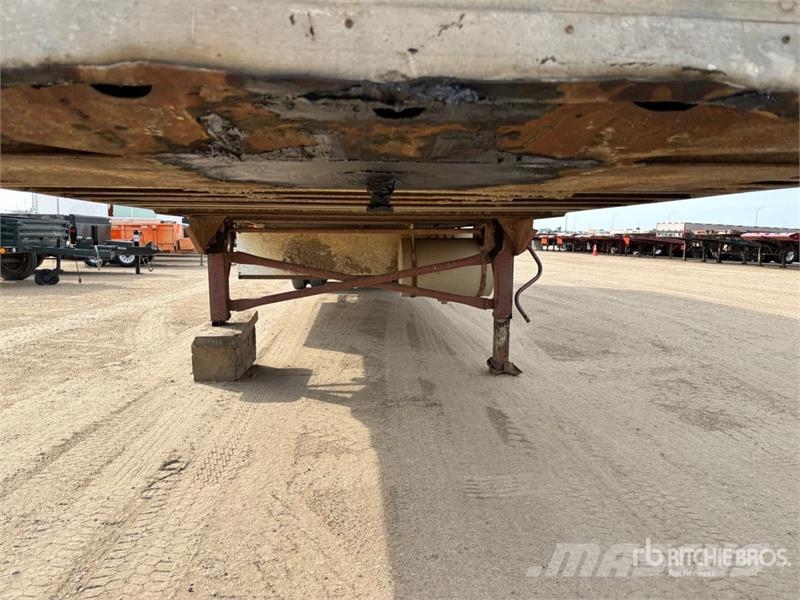 Great Dane 48 ft x 102 in T/A Tool Crib Refrigerated Trailer Semi remorque frigorifique