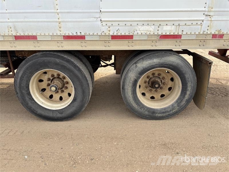 Great Dane 48 ft x 102 in T/A Tool Crib Refrigerated Trailer Semi remorque frigorifique